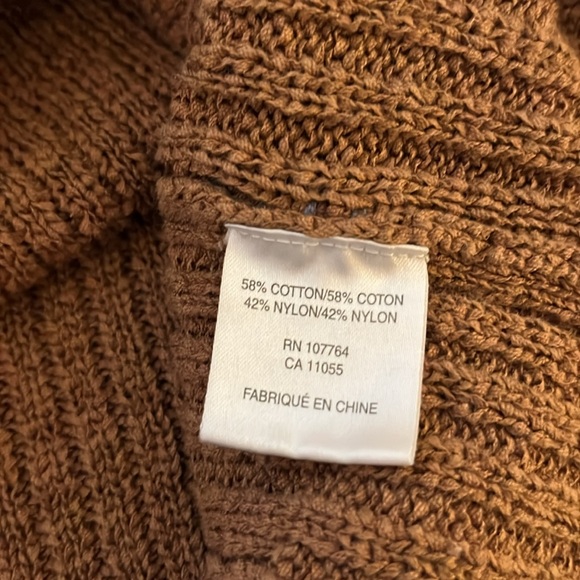 Knit cardigan with lavender trim - Picture 5 of 5